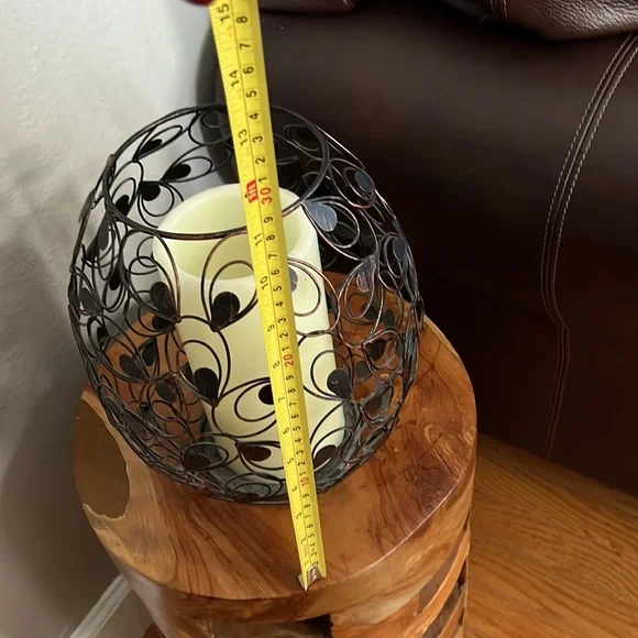 🎉Host Pick🥰💕❤️Beautiful Large Flameless Candle in Metal Basket - Picture 16 of 16